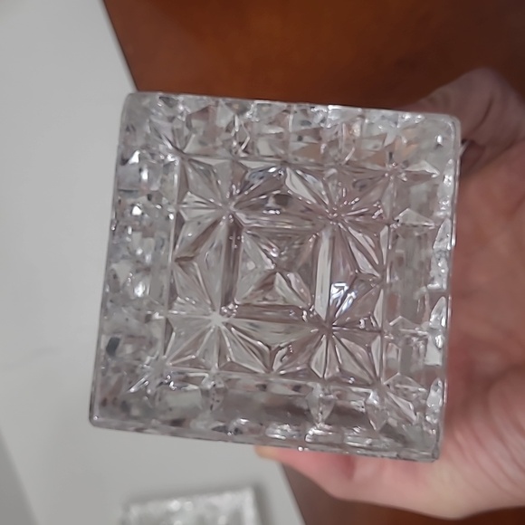 Lausitzer Glass Lead Crystal Whiskey Decanter - Picture 5 of 6